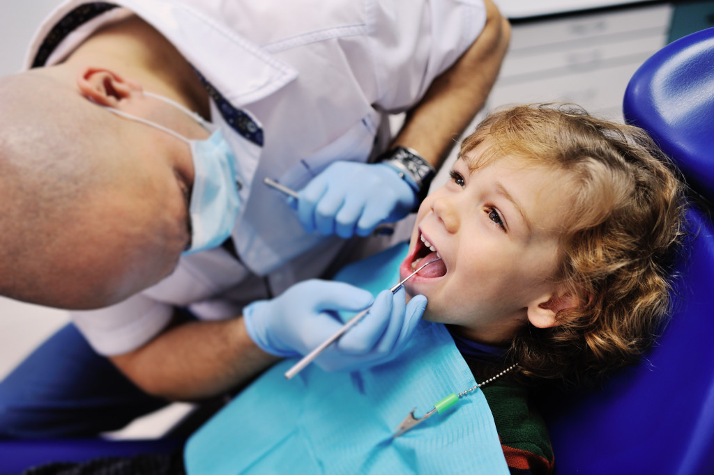 child's dental check up